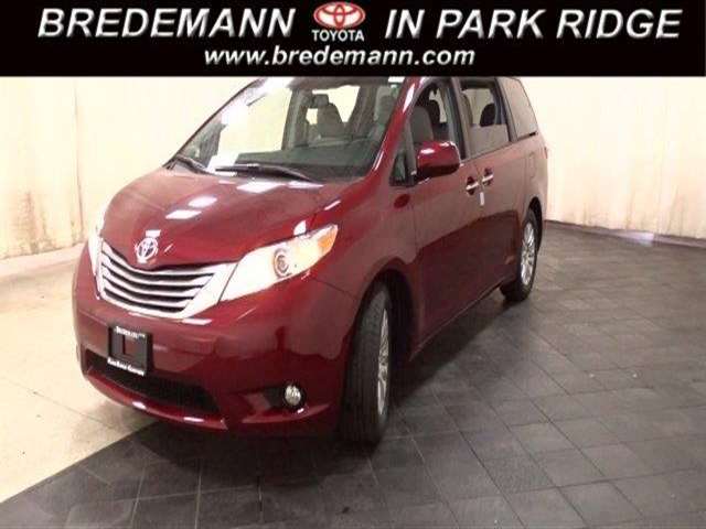 2017 Toyota Sienna XLE